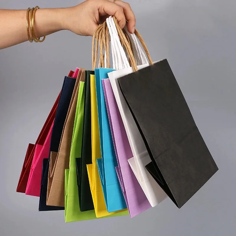Wedding/Event Supply Store - 10個入り、30個入り、50個入りの取っ手付きクラフト紙袋。無地のギフト包装袋で、衣料品店、結婚式、クリスマス用品、ハンドバッグのセットなどに最適。